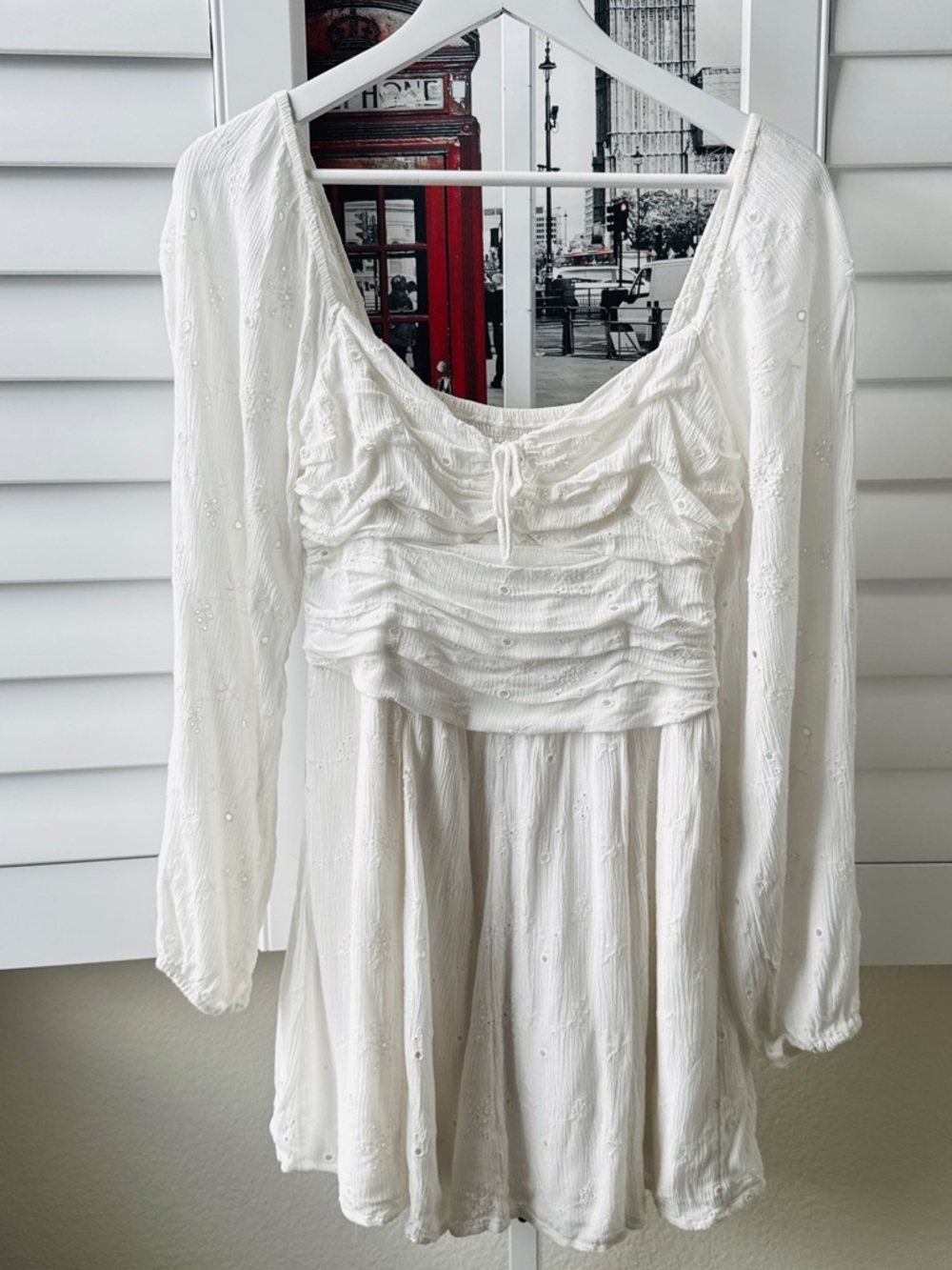 Hollister. Size M. White Ruched Eyelet Long-Sleeve Mini Dress